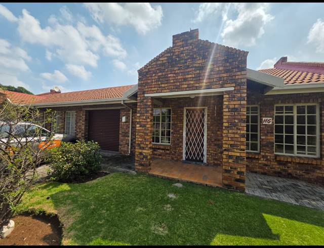 1 BEDROOM TOWNHOUSE FOR SALE IN THREE RIVERS